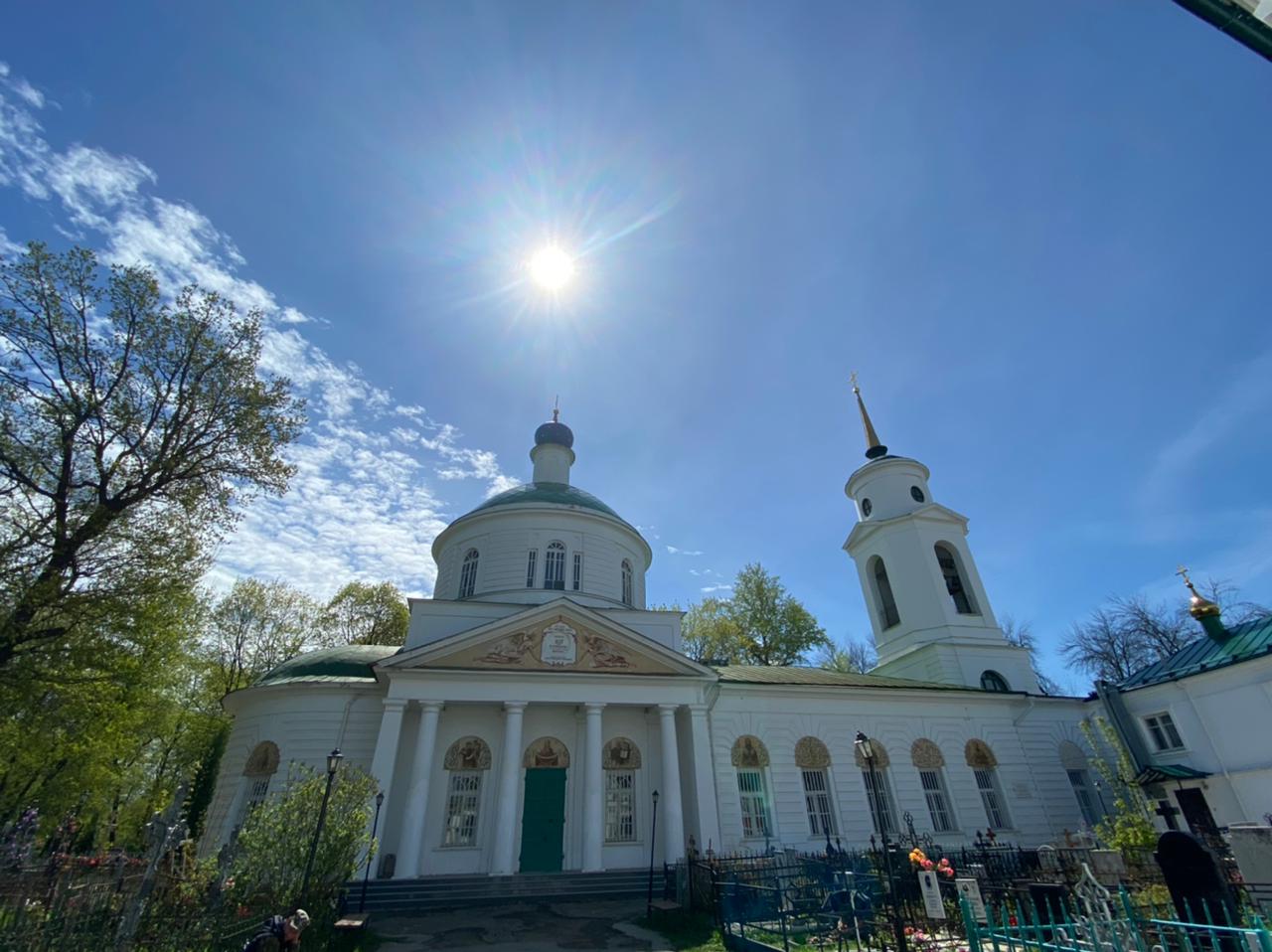 Белгородский Крестовоздвиженский храм