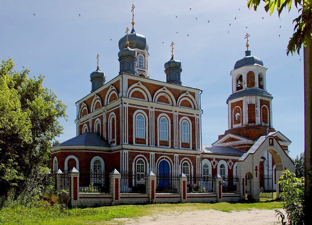 Фото церквей нижегородской области Благовещенский храм с. Николаевка Крест над Москвой! Крестовоздвиженский храм в 