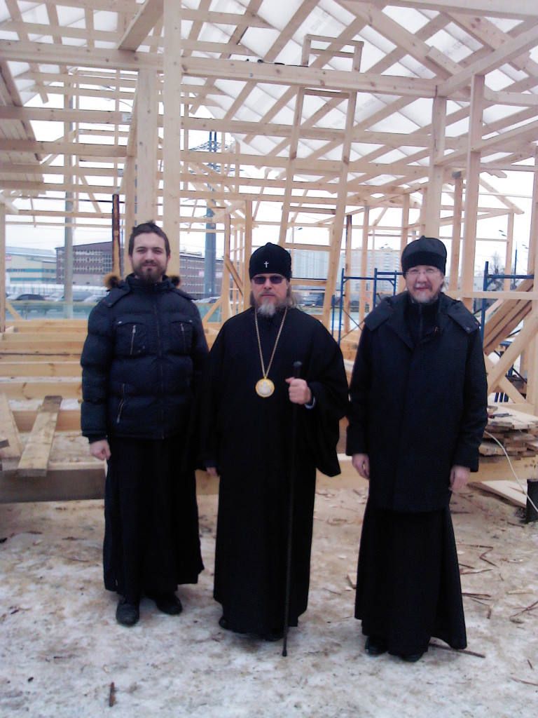 Наш строящийся храм посетил архиепископ Егорьевский Марк, Управляющий Северо-западным викариатством Наш строящийся храм посетил архиепископ Егорьевский Марк, Управляющий Северо-западным викариатством