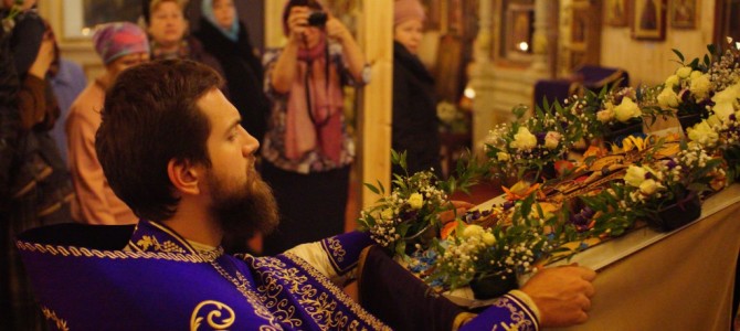 Крестовоздвижение — престольный праздник прихода 2016. Фотоальбом