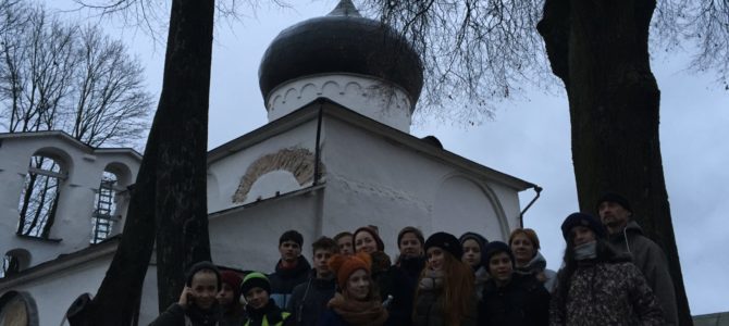 Ученики православной школы Спас на каникулах посетили Псков и Печоры под руководством настоятеля нашего храма.