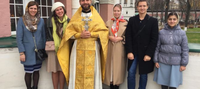 Молодежная Литургия в Донском монастыре