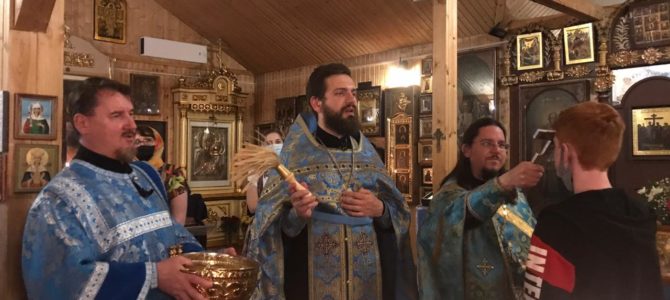 Молебен на начало учебного года: фоторепортаж