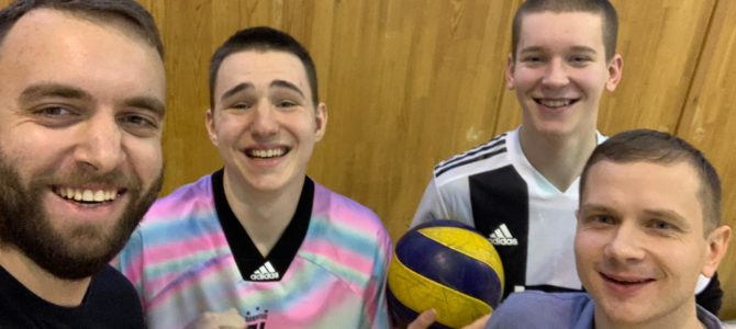 Волейбольная команда нашего Молодежного Собрания поучаствовала в турнире!
