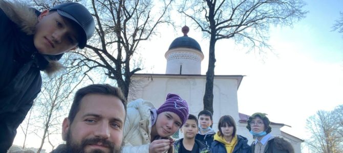 Благодарственное письмо нашему настоятелю из Департамента образования Москвы